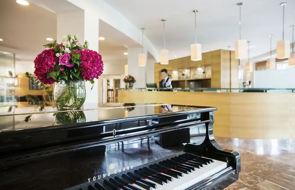 Arcotel Castellani Salzburgo 4*,